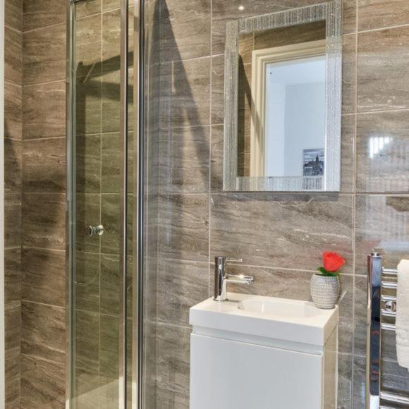 Priory Suites Liverpool Eksteriør bilde